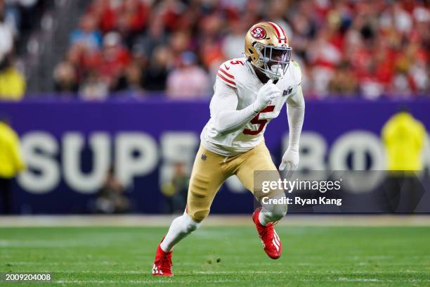 Randy Gregory of the San Francisco 49ers runs around the edge during Super Bowl LVIII against the Kansas City Chiefs at Allegiant Stadium on February...