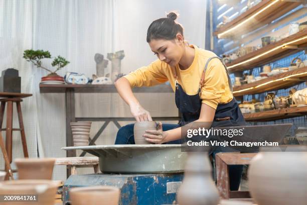 woman makes handmade ceramic pottery from clay - thailand us farm trade health stock pictures, royalty-free photos & images