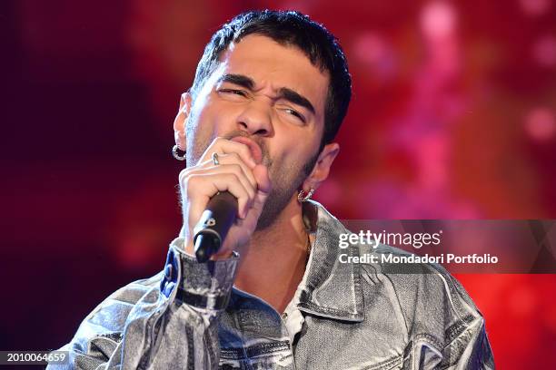 Singer Jaffa Rome 392 Maninni Stock Photos, High-Res Pictures, and Images - Getty Images