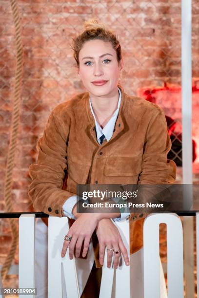 Teresa Riott 674 Riott Stock Photos, High-Res Pictures, and Images - Getty Images