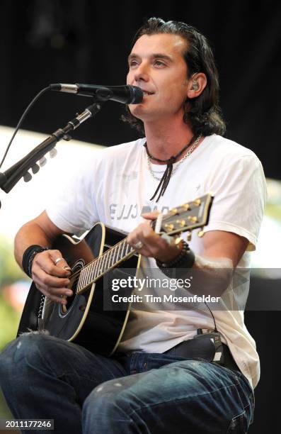 Gavin Rossdale performs during Neil Young's 23rd Annual Bridge Benefit at Shoreline Amphitheatre on October 25, 2009 in Mountain View, California.