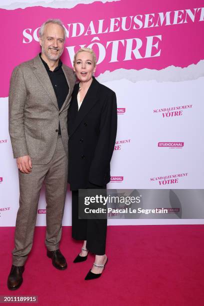 Ed Sinclair and Olivia Colman attend the "Wicked Little Letters - Scandaleusement Votre" Paris Premiere At Drugstore Publicis Cinema on February 14,...