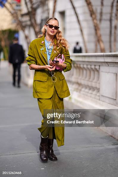 Street Style - February 2024 - New York Fashion Week Street Style - February 2024 - New York Fashion Week