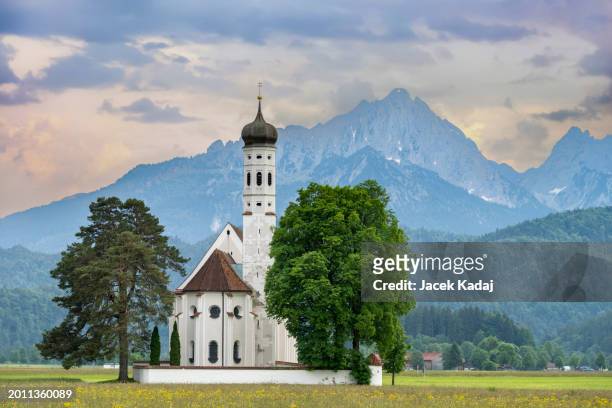 saint coloman church near the neuschwanstein castle - schwangau stock pictures, royalty-free photos & images