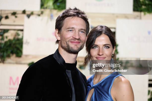 Mathias Rohla 240 Mia Rohla Stock Photos, High-Res Pictures, and Images - Getty Images