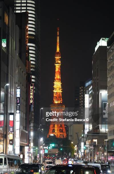 tokyo tower from roppongi hills - roppongi stock pictures, royalty-free photos & images