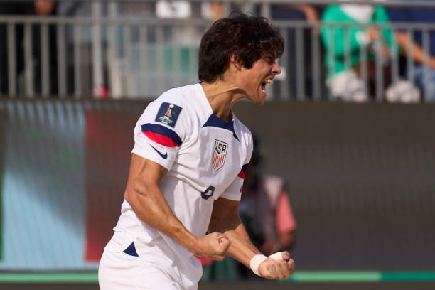 ARE: USA v Italy: Group  A - FIFA Beach Soccer World Cup UAE 2024