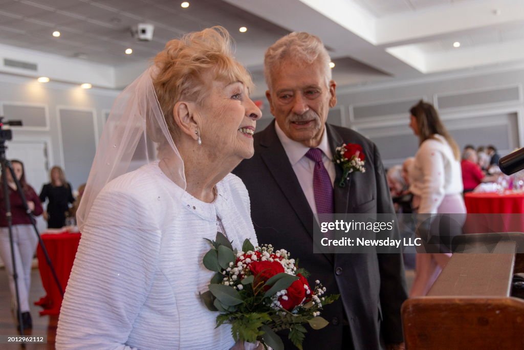 Long Island couple married for 63 years renew marriage vows