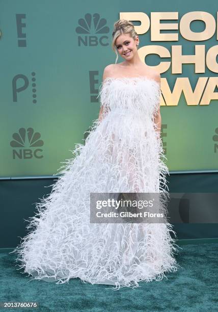 Hannah Godwin at the People's Choice Awards held at Barker Hangar on February 18, 2024 in Santa Monica, California.