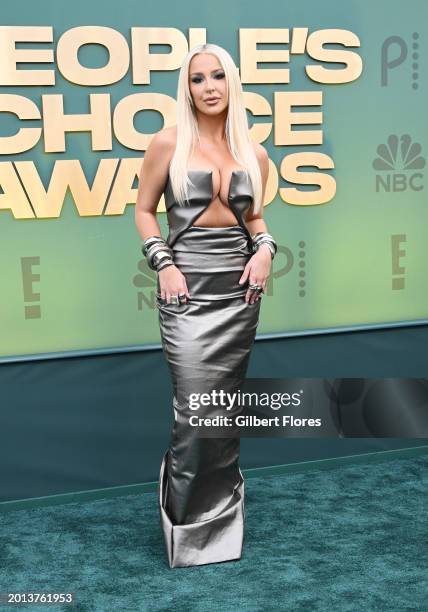 Tana Mongeau at the People's Choice Awards held at Barker Hangar on February 18, 2024 in Santa Monica, California.