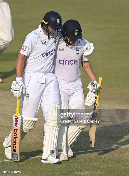 England batsman Ben Duckett is congratulated by Joe Root as he leaves the field at close of play unbeaten on 133 runs during day two of the 3rd Test...