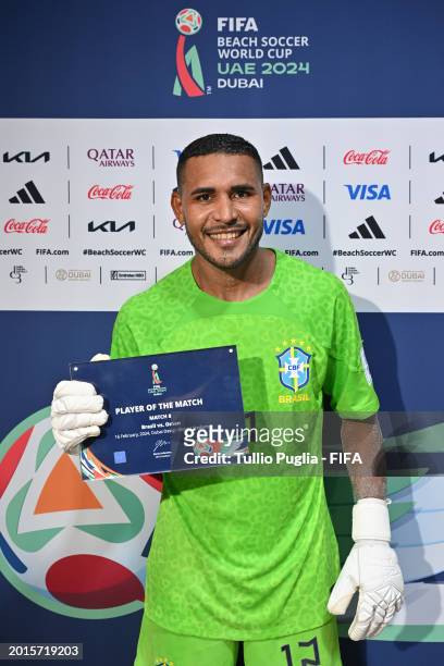 Tiago Bobo of Brasil poses after being presented with the Player of the Match award following during the FIFA Beach Soccer World Cup UAE 2024 Group D...