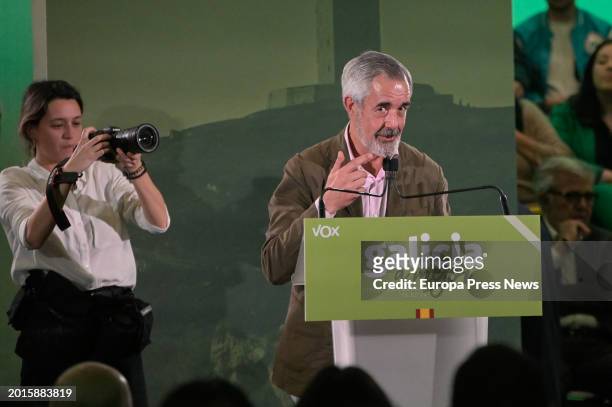 The leader of Vox, Santiago Abascal, speaks during the closing of the electoral campaign of Vox, at the Hotel Attica21, on 16 February, 2024 in...