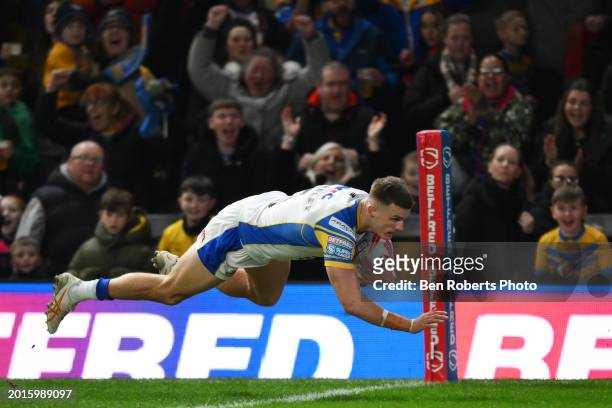 Ash Handley of Leeds Rhinos goes over for a try during the Betfred Super League match between Leeds Rhinos and Salford Red Devils at Headingley...