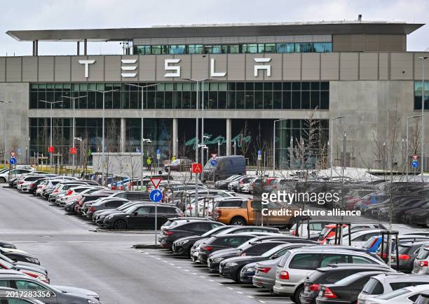 February 2024, Brandenburg, Grünheide: The Tesla Gigafactory Berlin-Brandenburg plant. The results of a public consultation in Grünheide near Berlin...