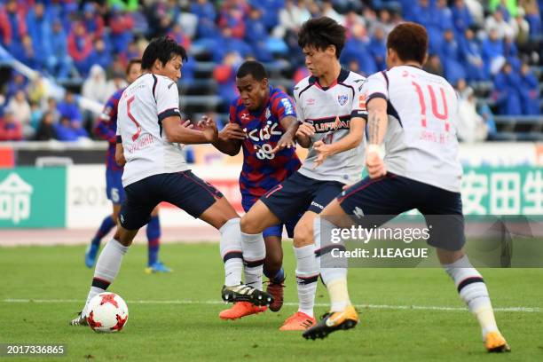 Lins of Ventforet Kofu competes for the ball against FC Tokyo defense during the J.League J1 match between Ventforet Kofu and FC Tokyo at Yamanashi...