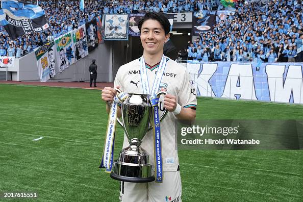 Vissel Kobe v Kawasaki Frontale - FUJIFLIM SUPER CUP Vissel Kobe v Kawasaki Frontale - FUJIFLIM SUPER CUP