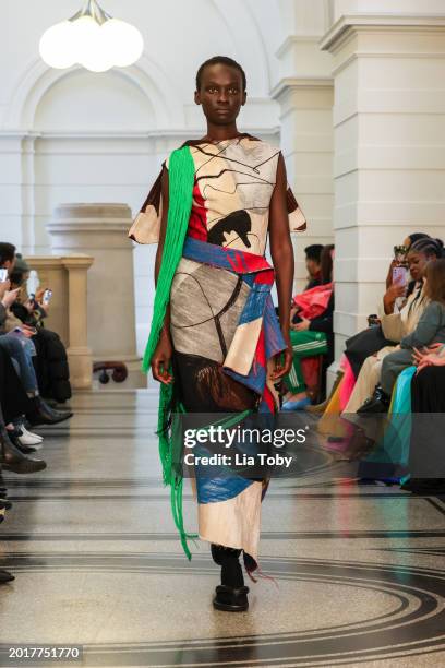 Model walks the runway at the Roksanda show during London Fashion Week February 2024 at Tate Britain on February 17, 2024 in London, England.