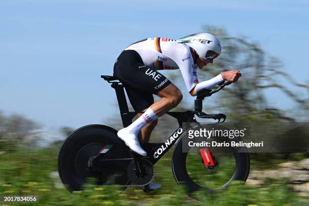 Nils Politt of Germany and UAE Team Emirates sprints during the 50th Volta ao Algarve em Bicicleta 2024, Stage 4 a 22km individual time trial in...