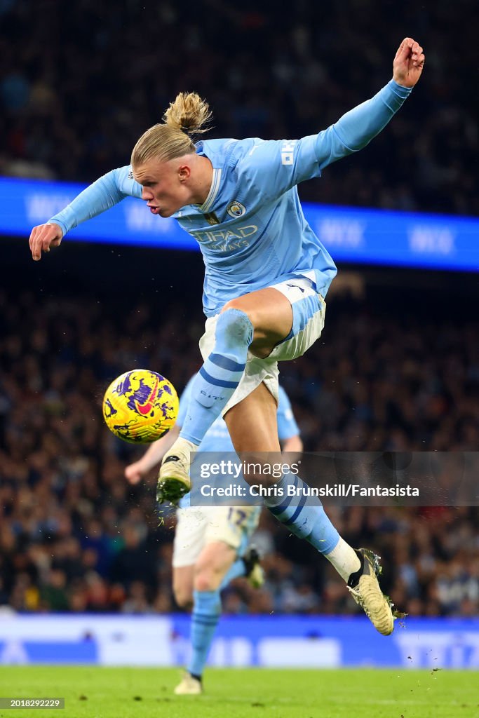 Manchester City v Chelsea FC - Premier League