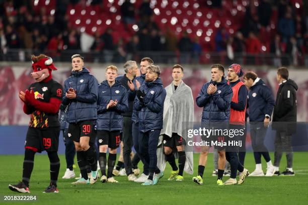 Players of RB Leipzig acknowledge the fans following the Bundesliga match between RB Leipzig and Borussia Mönchengladbach at Red Bull Arena on...