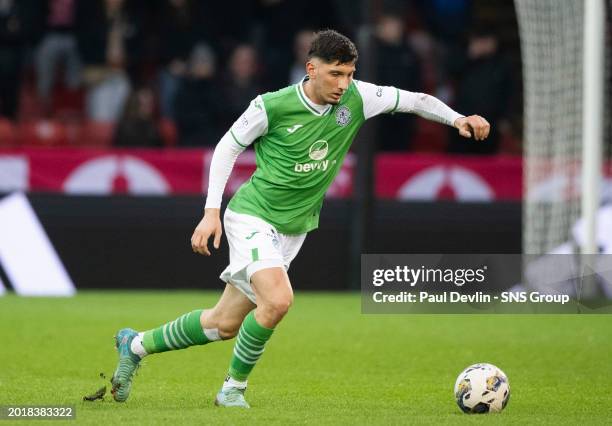 Hibernian's Nectarios Triantis in action during a cinch Premiership match between Aberdeen and Hibernian at Pittodrie Stadium, on February 17 in...