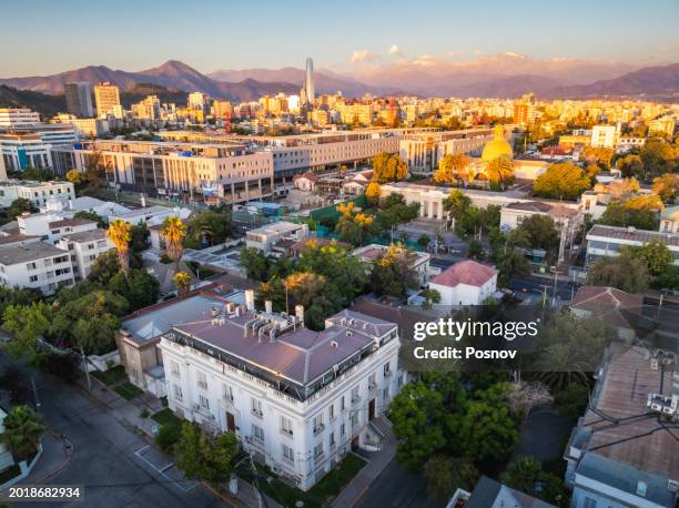 santiago skyline - costanera center stock pictures, royalty-free photos & images