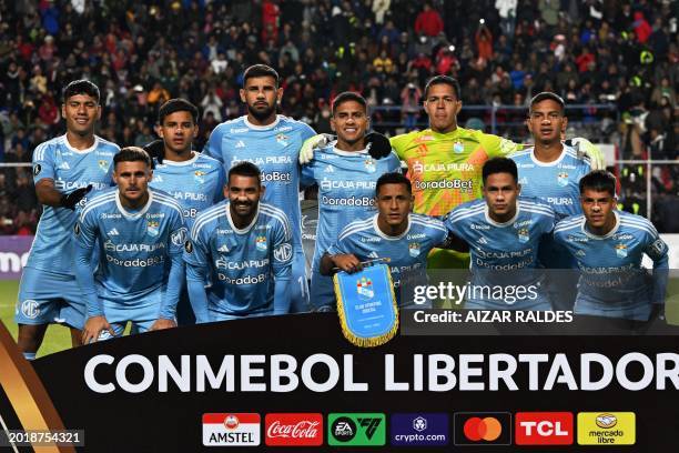 Sporting Cristal players pose for a team photo during the Copa Libertadores' second round first leg football match between Bolivia's Always Ready and...