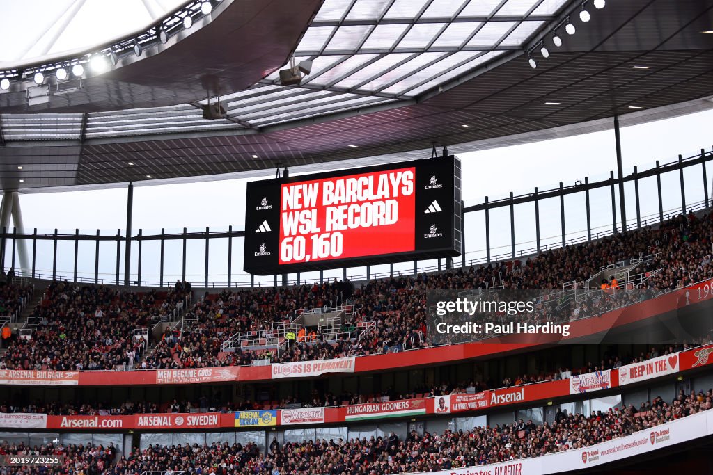 Arsenal FC v Manchester United - Barclays Women's Super League
