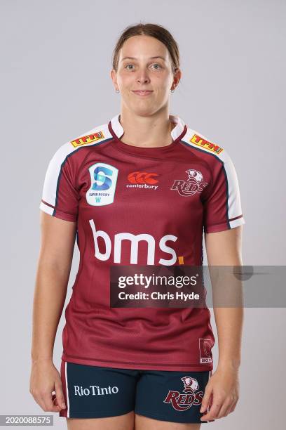 Melanie Wilks poses during the Queensland Reds 2024 Super Rugby Women headshots session at the National Rugby Training Centre on February 14, 2024 in...