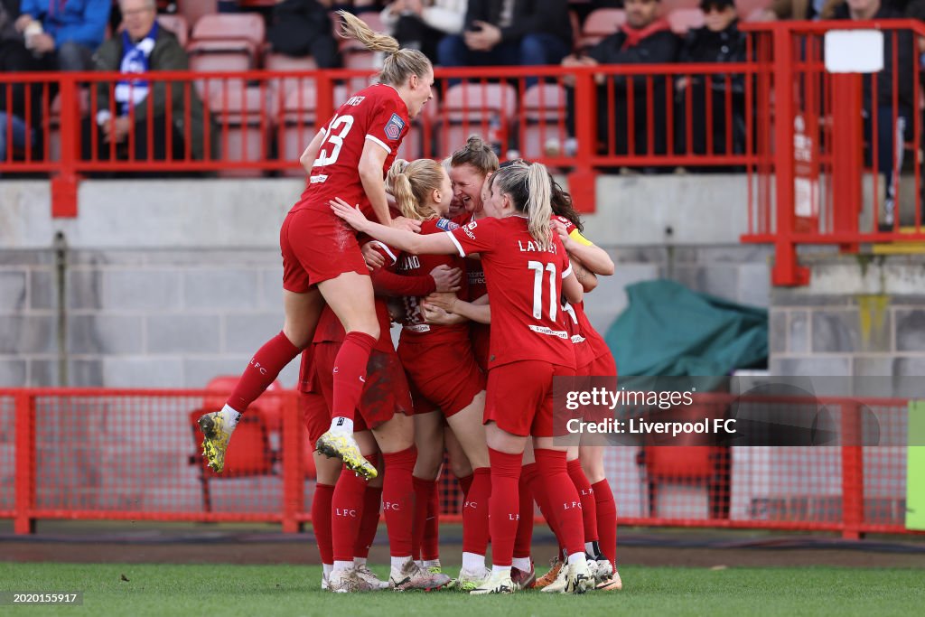 Brighton & Hove Albion v Liverpool FC - Barclays Women´s Super League