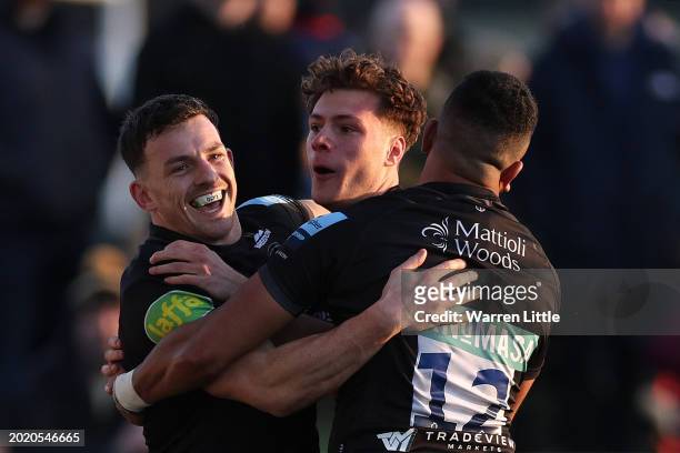 Matt Scott of Leicester Tigers celebrates scoring the final try during the Premiership Rugby Cup match between Ealing Trailfinders and Leicester...