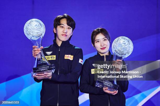 Ji Won Park and Gilli Kim of Korea pose with the Crystal Globe during the ISU World Cup Short Track at Hala Olivia on February 18, 2024 in Gdansk,...