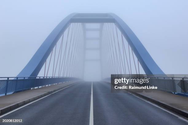 tied arch bridge, niedernberg, sulzbach, river mai, bavaria, germany - tied arch bridge stock pictures, royalty-free photos & images