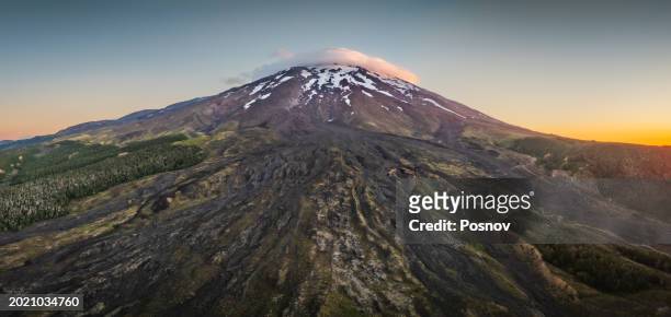 villarrica volcano - villarrica stock pictures, royalty-free photos & images