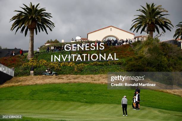 Patrick Cantlay of the United States chips on the second green during the final round of The Genesis Invitational at Riviera Country Club on February...