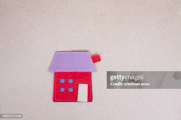 buy a home - cristinairanzo stock pictures, royalty-free photos & images