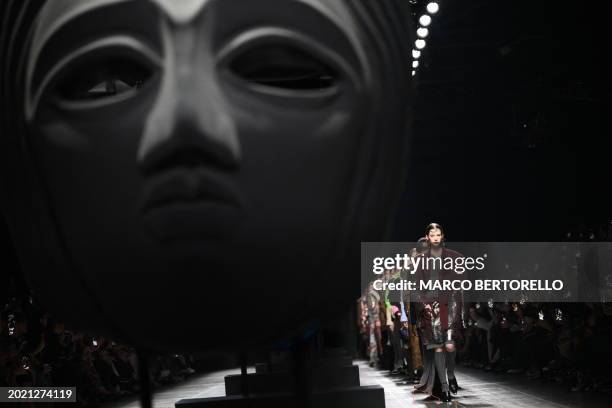 Models walk the runway during the Etro collection show at the Milan Fashion Week Womenswear Autumn/Winter 2024-2025 on February 21, 2024 in Milan.