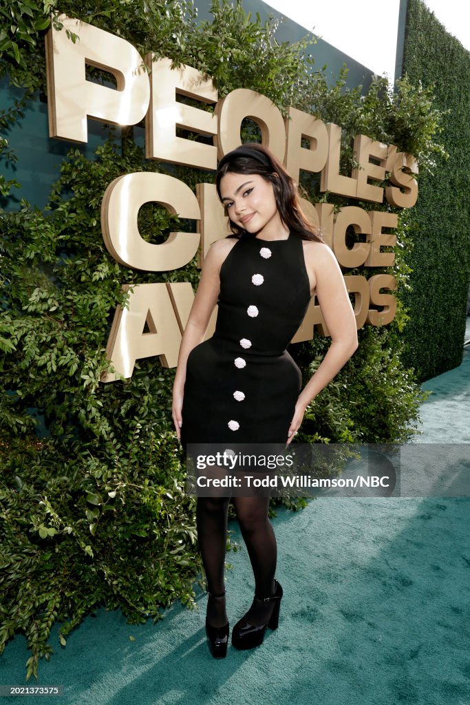 Ariana Greenblatt arrives to the 2025 People's Choice Awards held at