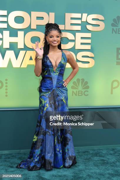 Halle Bailey attends the 2024 People's Choice Awards at Barker Hangar on February 18, 2024 in Santa Monica, California.