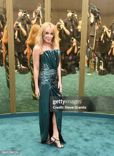 Kylie Minogue arrives at the 2024 People's Choice Awards at Barker Hangar on February 18, 2024 in Santa Monica, California.