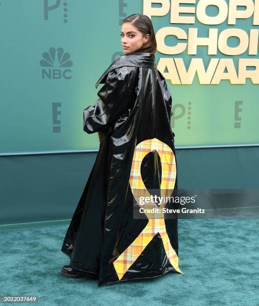 Noa Kirelarrives at the 2024 People's Choice Awards at Barker Hangar on February 18, 2024 in Santa Monica, California.