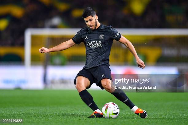 Marco Asensio of PSG kicks the ball during the Ligue 1 Uber Eats match between FC Nantes and Paris Saint-Germain at Stade de la Beaujoire on February...