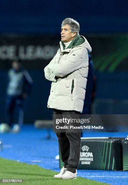 Head Coach of Real Betis Manuel Pellegrini during the UEFA Europa Conference League 2023/24 round of 16 second leg match between GNK Dinamo and Real...