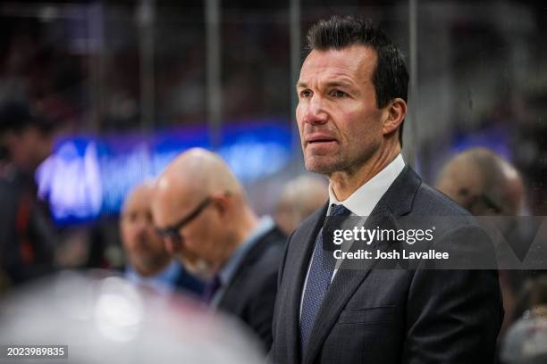 Head coach Luke Richardson of the Chicago Blackhawks looks on during the second period against the Carolina Hurricanes at PNC Arena on February 19,...