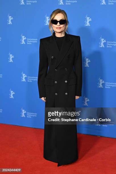 Isabelle Huppert attends the "Les gens d'à côté" premiere during the 74th Berlinale International Film Festival Berlin at Zoo Palast on February 19,...