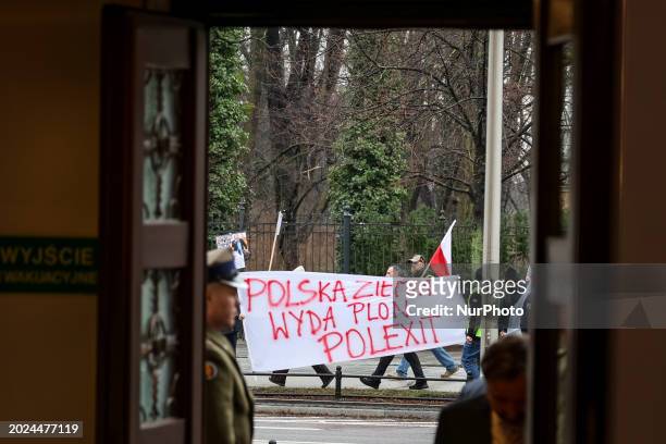 Anti-EU farmerns protest as Polish Prime Minister, Donald Tusk greets the Prime Minister of Belgium, Alexander De Croo and the President of European...