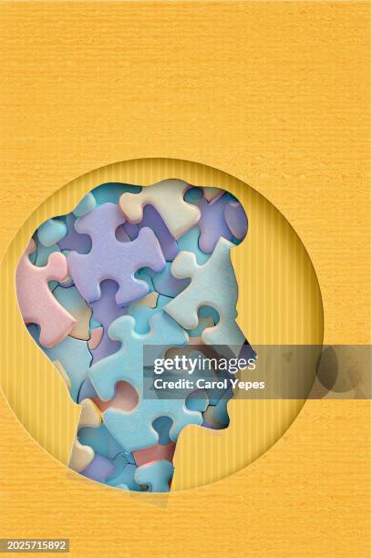 home keys - neurodiversidad fotografías e imágenes de stock