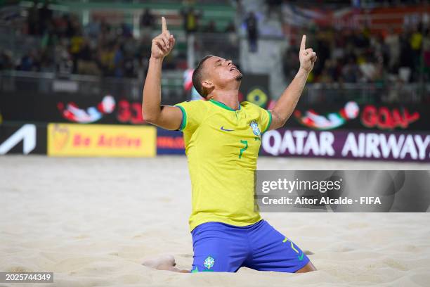 Edson Hulk of Brazil celebrates after scoring goal during the FIFA Beach Soccer World Cup UAE 2024 Group D match between Mexico and Brazil at Dubai...