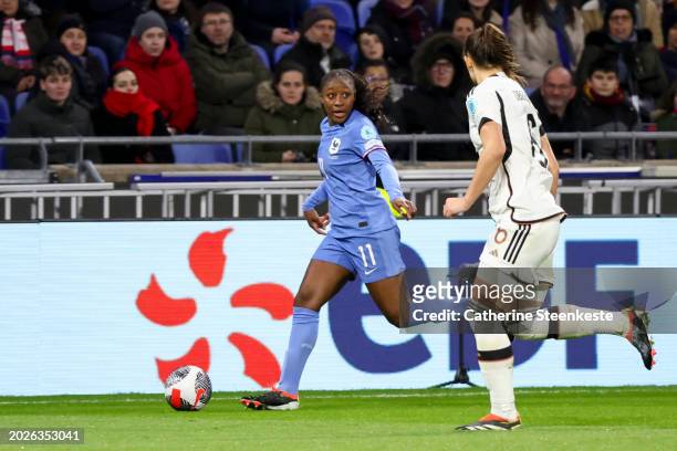 Kadidiatou Diani of France controls the ball against Lena Oberdorf of Germany during the UEFA Women's Nations League semi-final match between France...